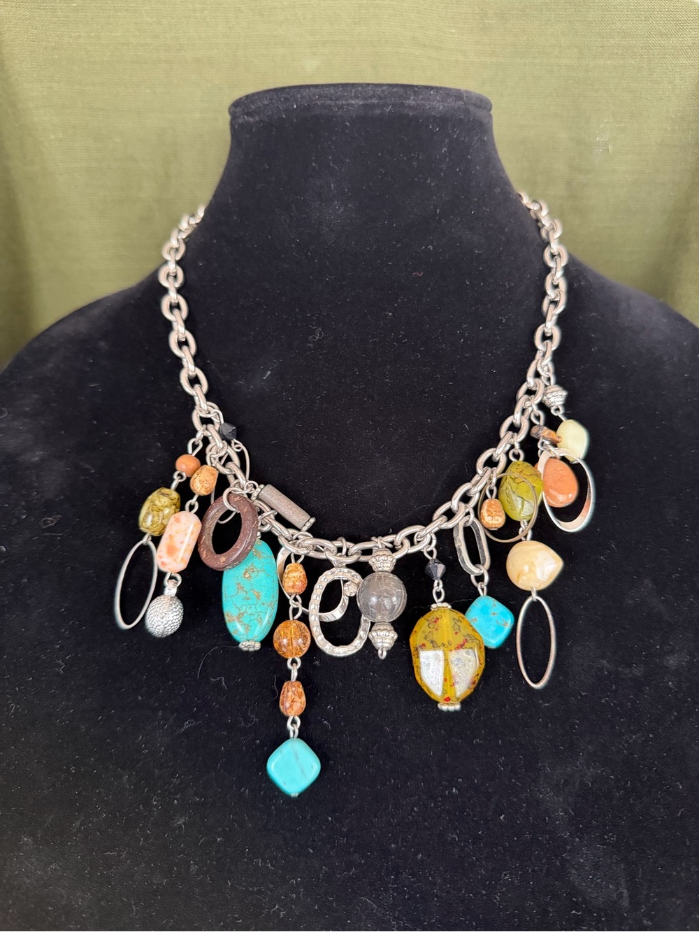 Paparazzi? Premier Designs? Turquoise & Earth Tone Bead Charm Necklace Vintage